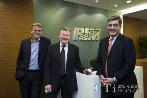 RIM��˾��̫�^(q��)�߼�������Urpo Karjalainen���� (�D��) �� RIM�Ї��^(q��)�����x������� (�D��) �� ��RIM�Ї��^(q��)�N�۸����ü恆̫�^(q��)���ϠI�N������Alex Lambeek���� (�D��)